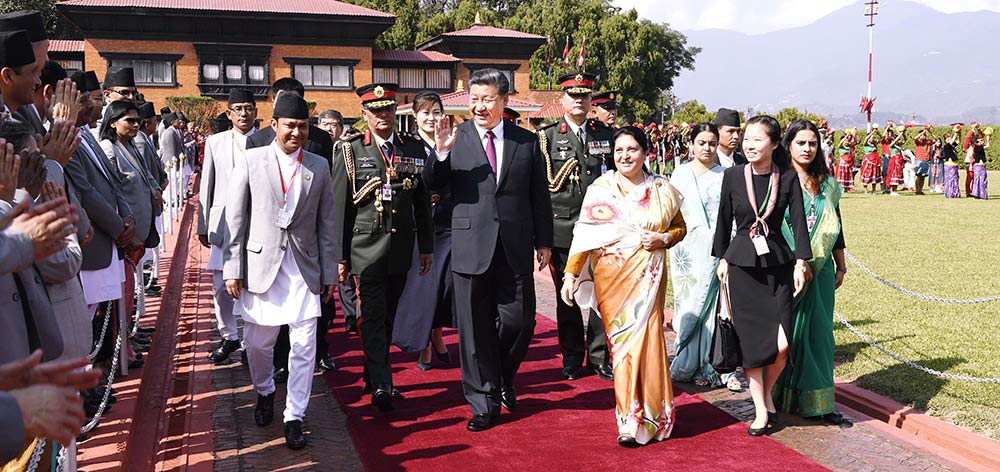 習近平出席尼泊爾總統班達里舉行的隆重歡送儀式